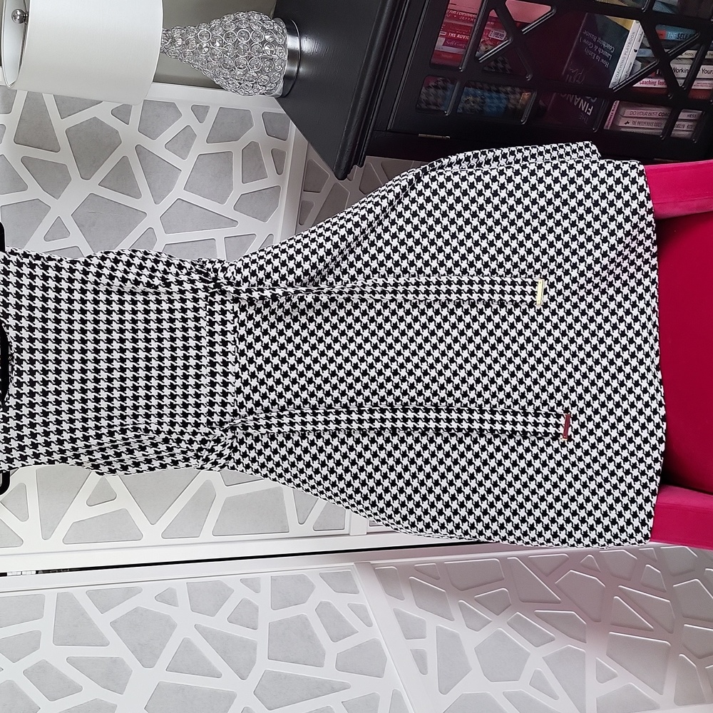 Calvin Klein NWT BLACK/WHITE Houndstooth Tie Waist Fit & Flare Dress size 12 - Picture 2 of 3